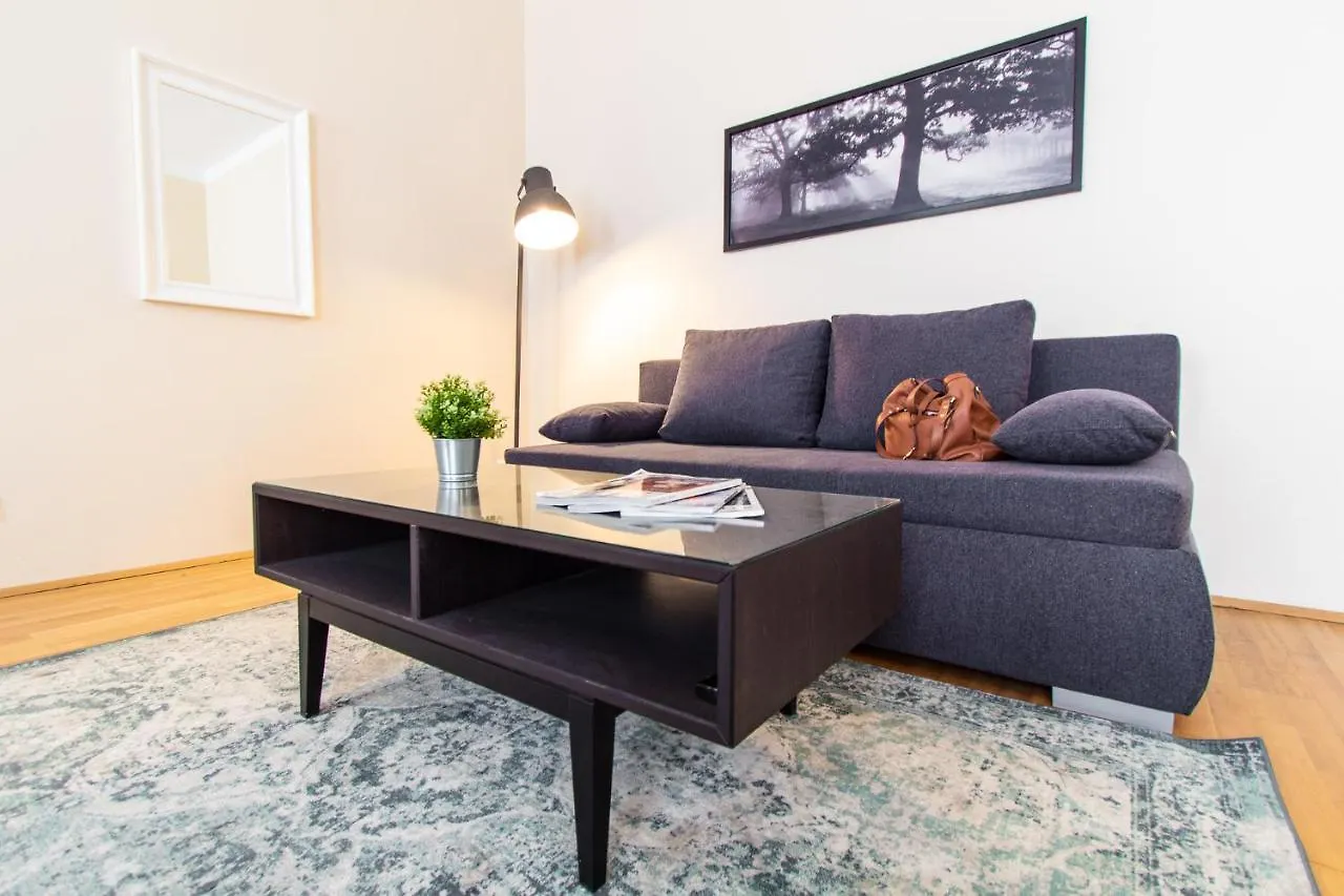 Apartment Erdberg I Contactless Check-In Vienna Austria