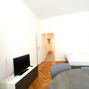  Apartament Universum 4