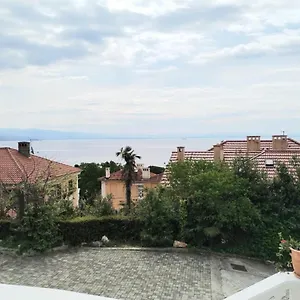 https://apartments-darijana.primorje-gorskikotar.com