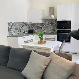  Apartament Charming Central Townhouse In By Assetflow Pro Malta