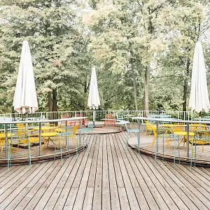 https://airbase-hotel.graz-austria-hotels.com