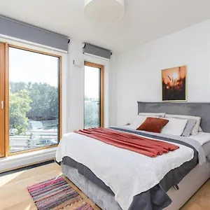  Apartament Superapart Okrzei 2, Urban Oasis With Views Polska