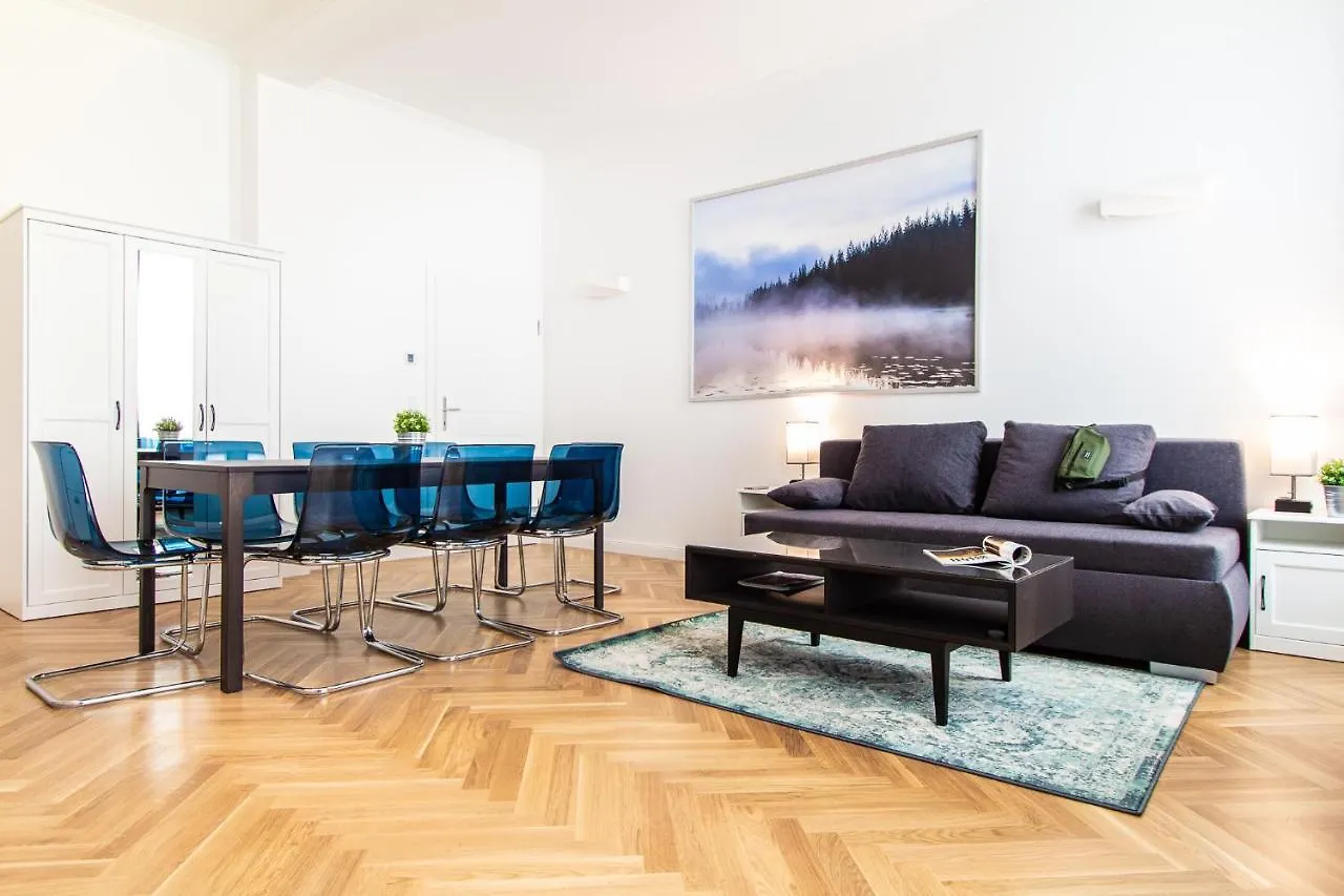 Apartment Erdberg I Contactless Check-In Viena