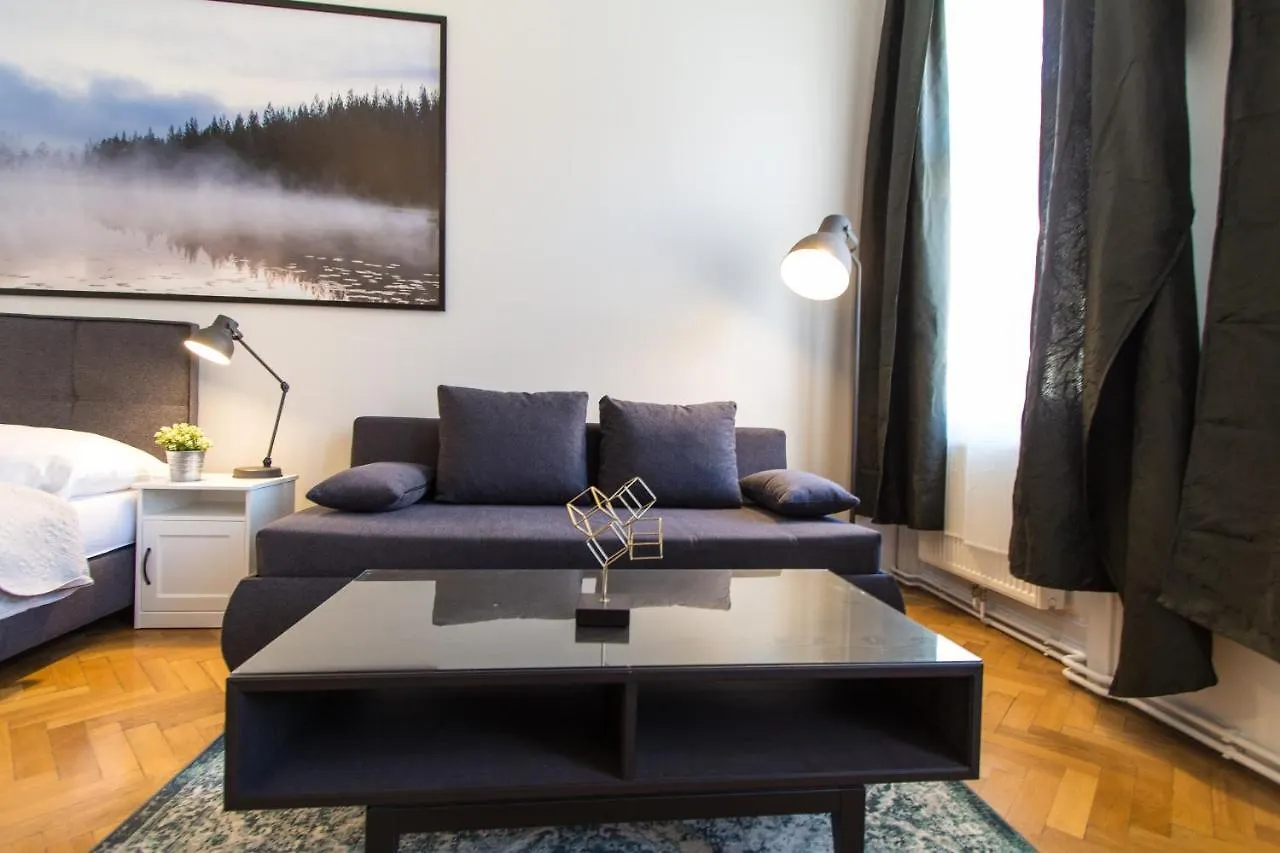 Apartment Erdberg I Contactless Check-In Viena