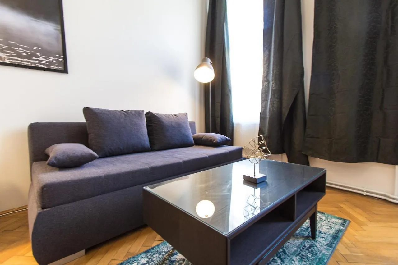 Apartment Erdberg I Contactless Check-In Viena