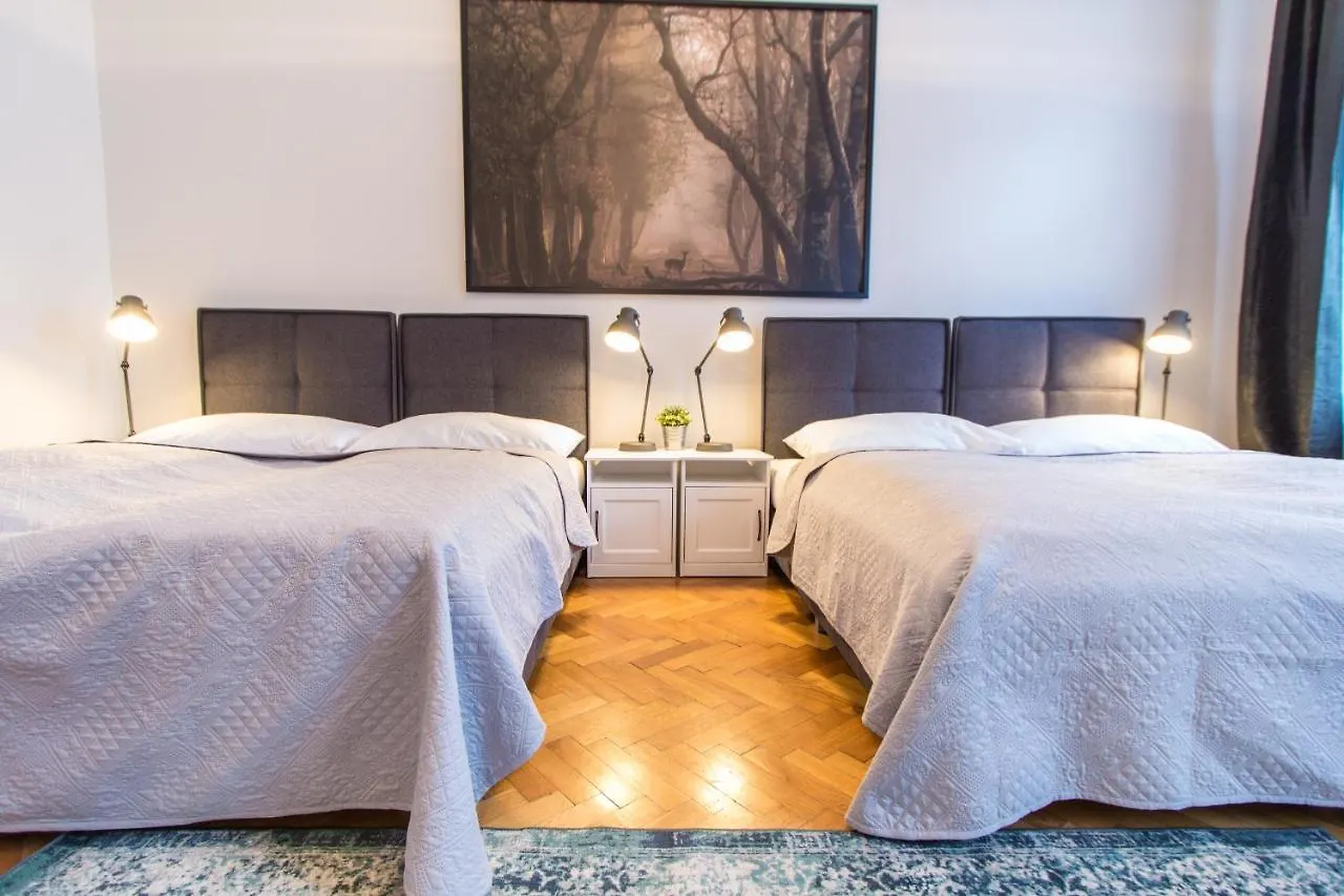 Apartment Erdberg I Contactless Check-In Viena